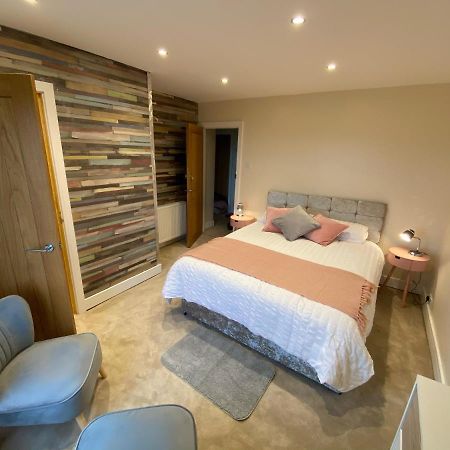 Noddfa Farm Guest House Haverfordwest Bagian luar foto