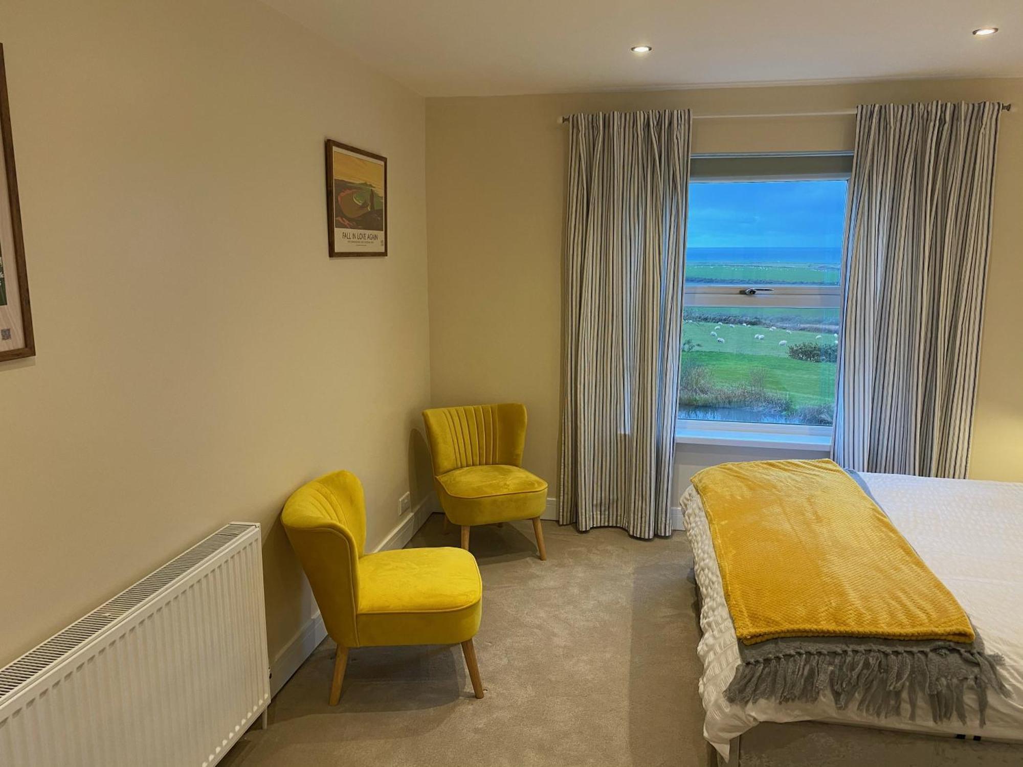 Noddfa Farm Guest House Haverfordwest Bagian luar foto
