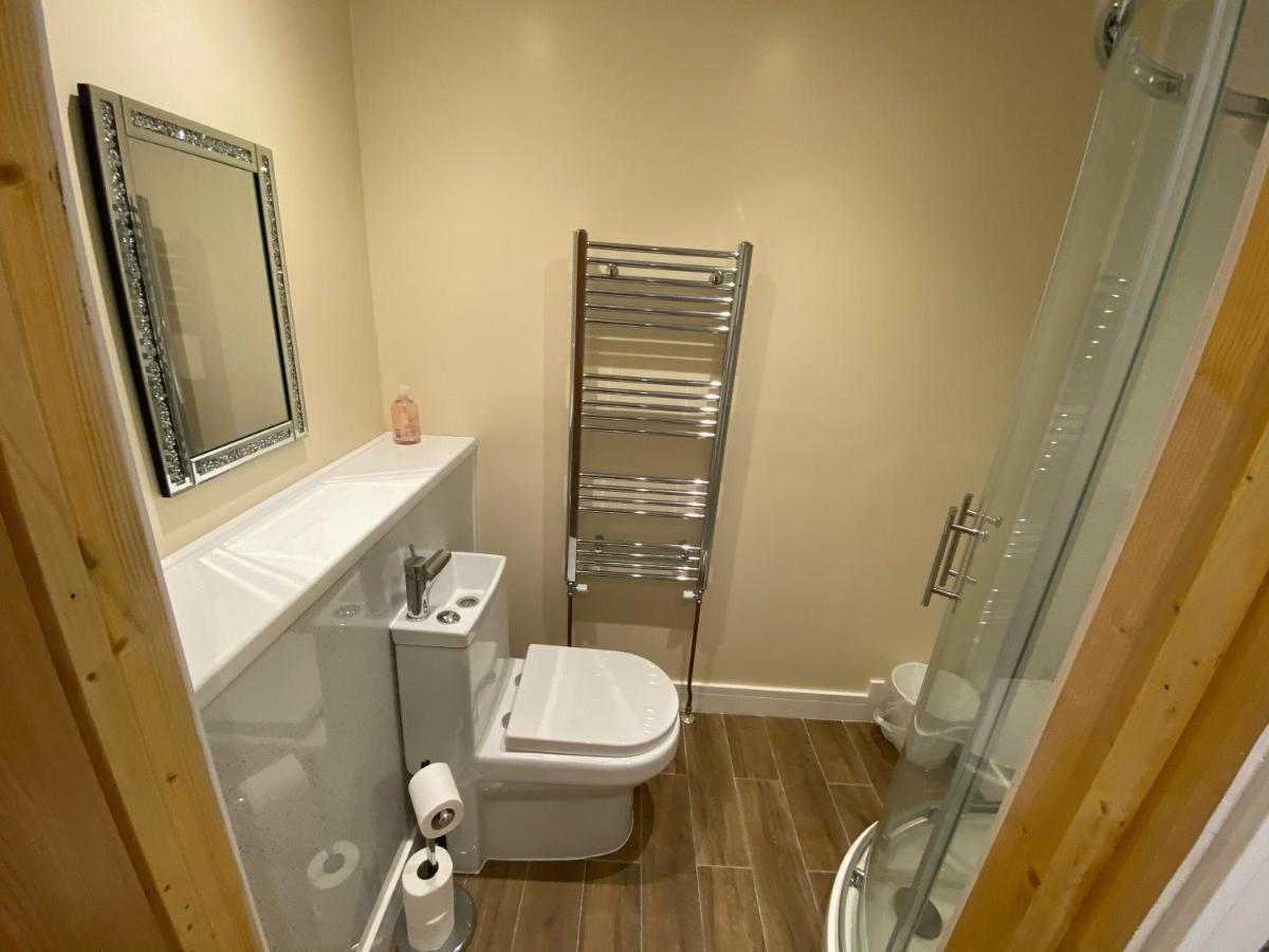 Noddfa Farm Guest House Haverfordwest Bagian luar foto